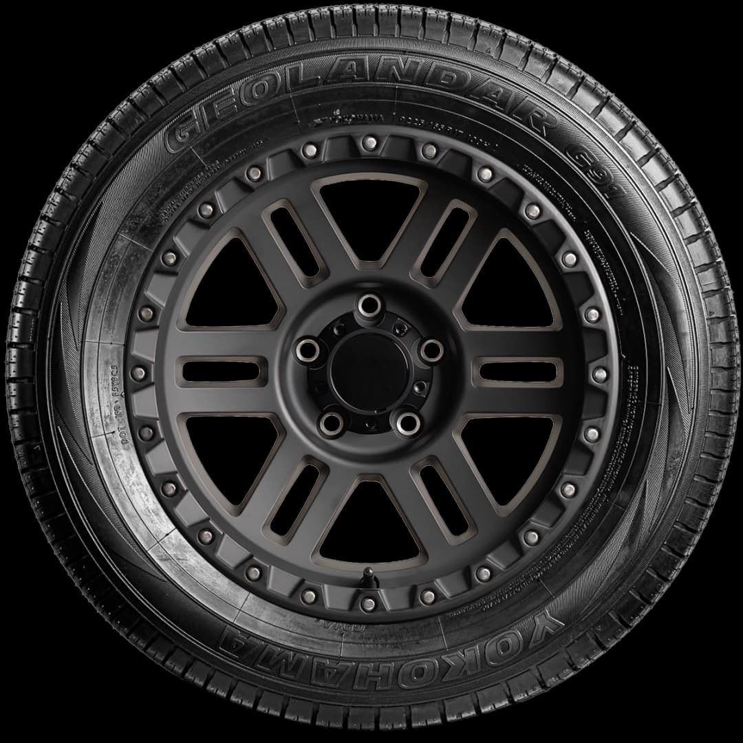 Yokohama Geolander G91A 17" side tire