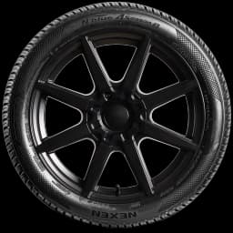 Nexen N Blue4S 17" side tire