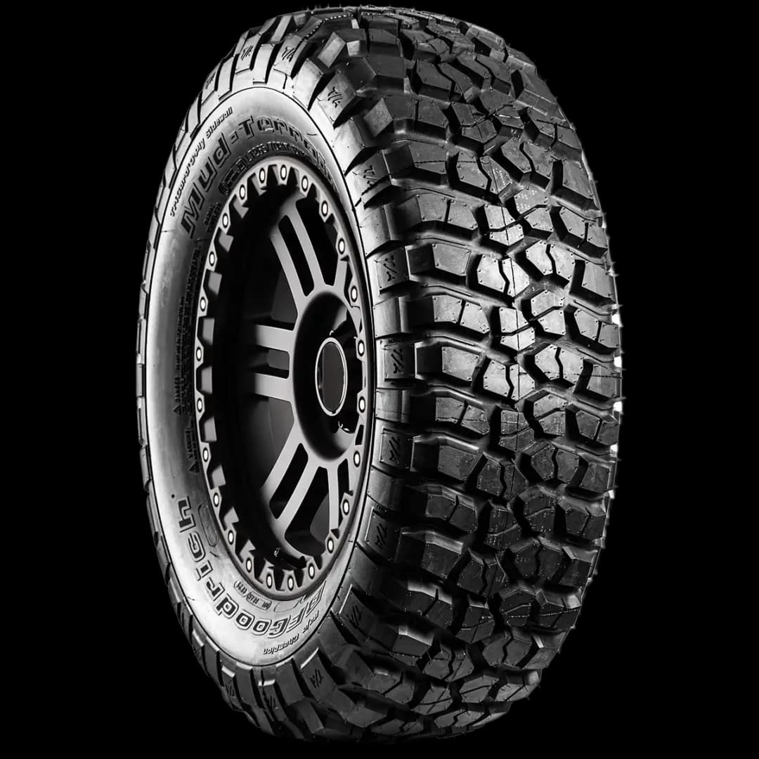 BFGoodrich Mud Terrain TA KM2 17" angled tire