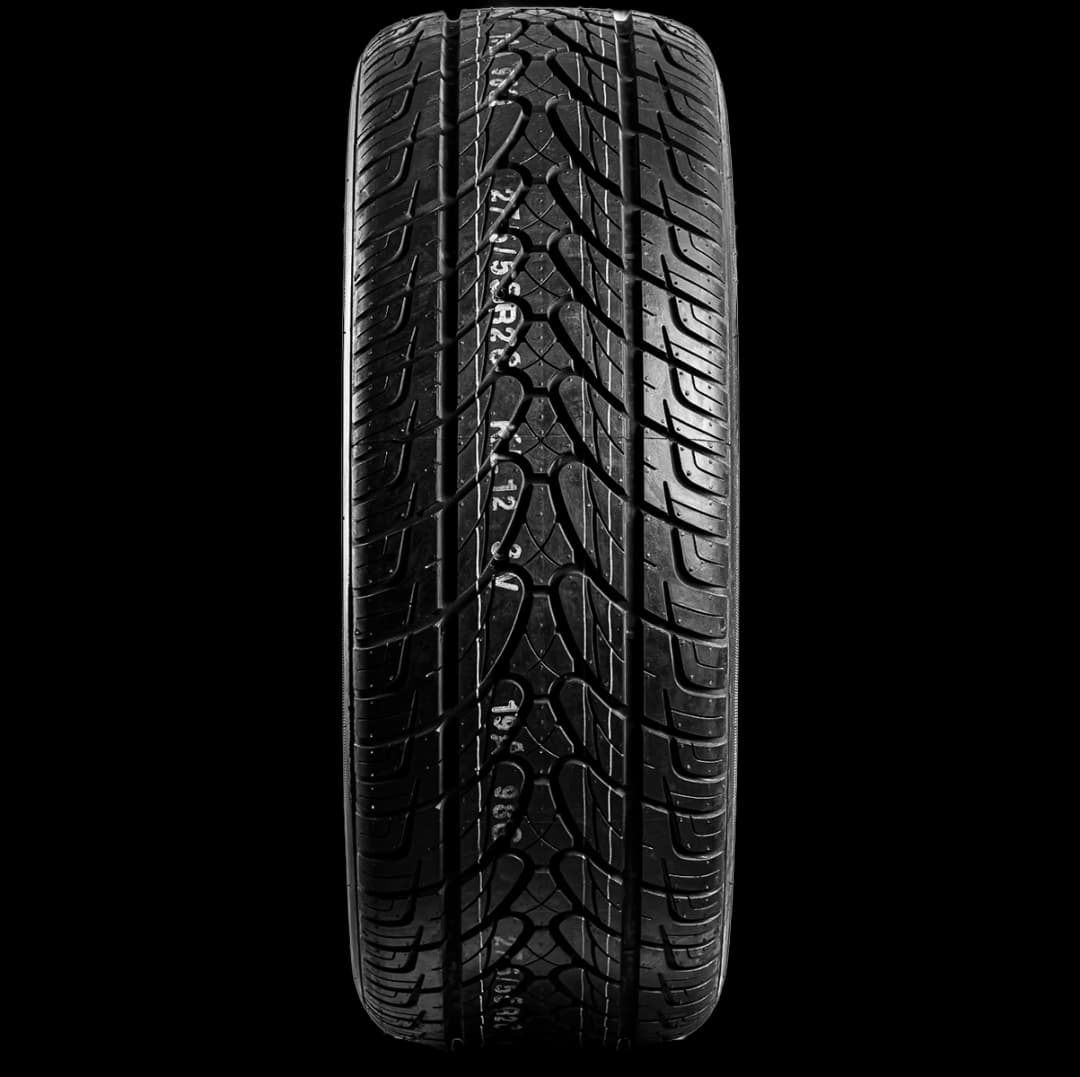 Kumho Ecsta STX KL12 20" front tire