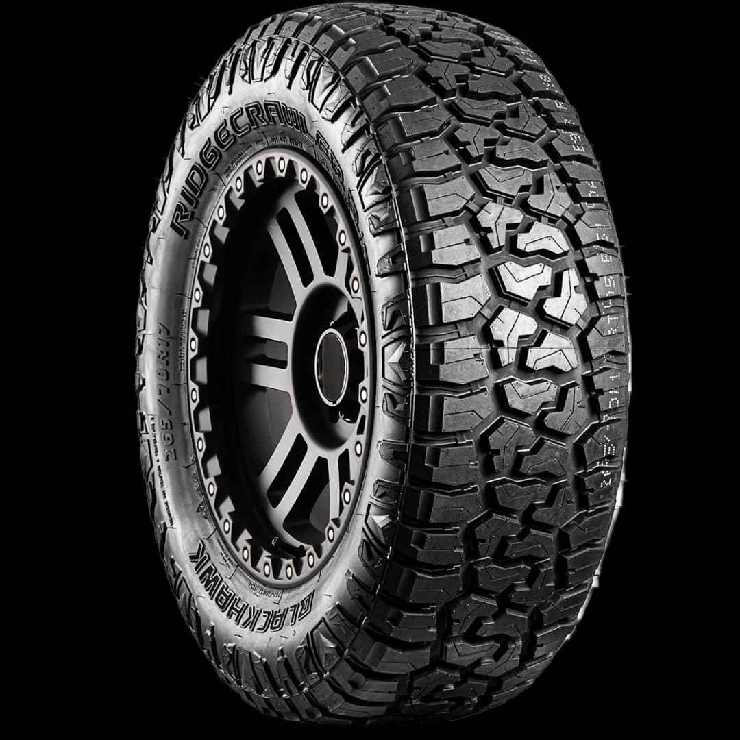Blackhawk Ridgecrawler R/T 17" angled tire