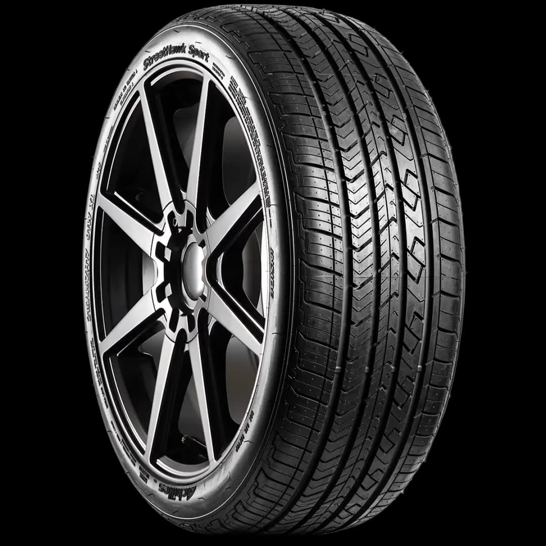 Achilles Street Hawk Sport 17" angled tire