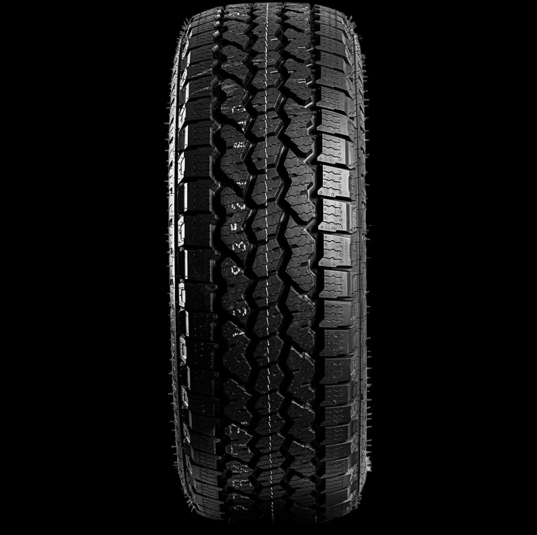 Bridgestone Dueler A/T Ascent 17" front tire