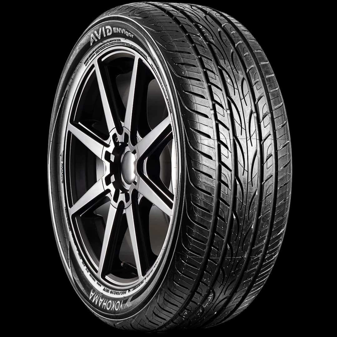 Yokohama AVID ENVigor 20" angled tire