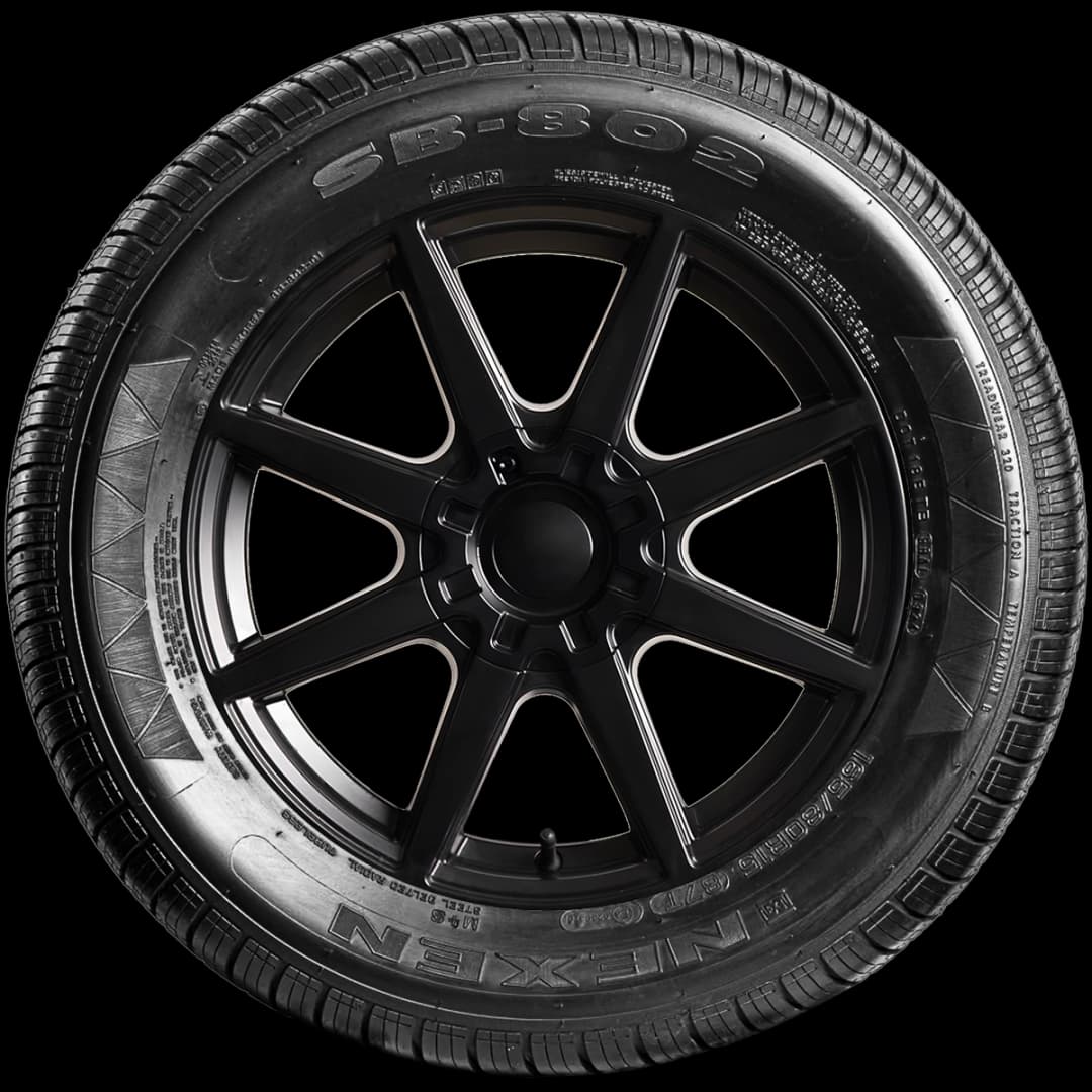 Nexen SB802 17" side tire