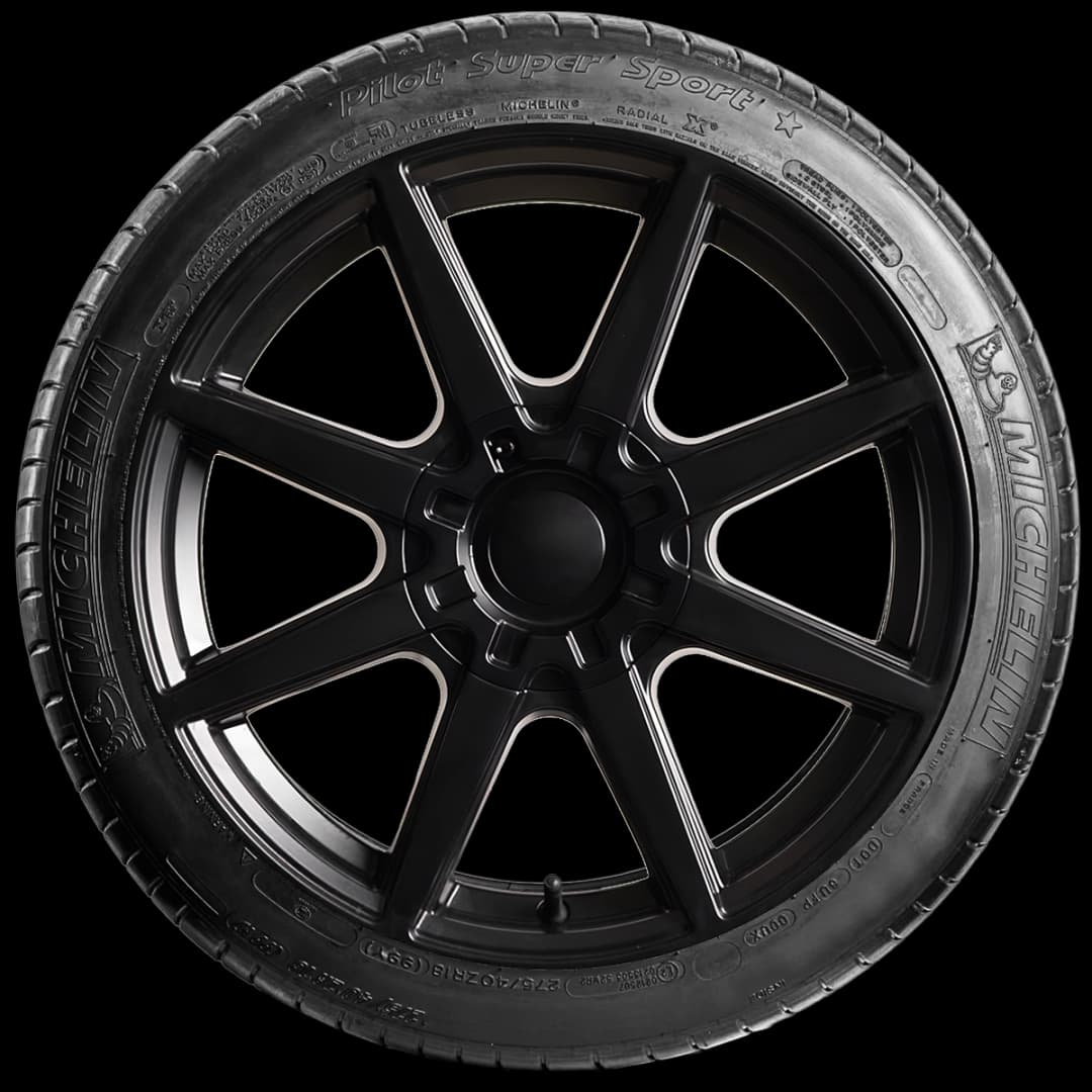 Michelin Pilot Super Sport 17" side tire