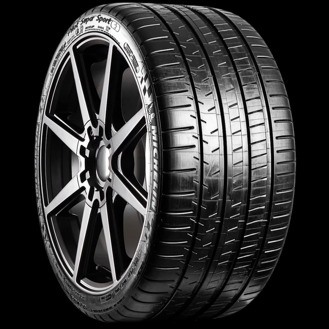 Michelin Pilot Super Sport 20" angled tire