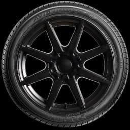 Yokohama Avid Ascend 17" side tire