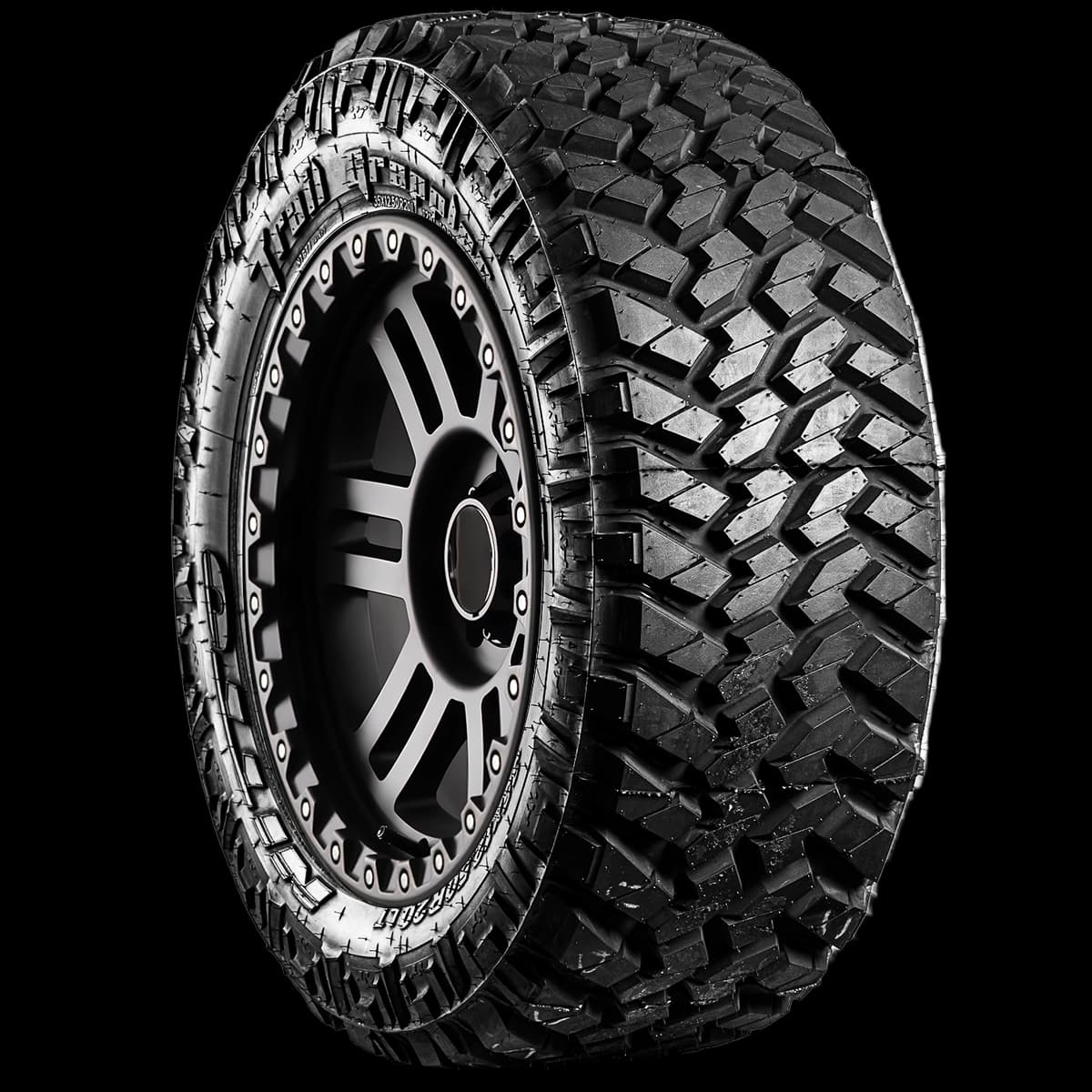 Nitto Trail Grappler MT 20" angled tire