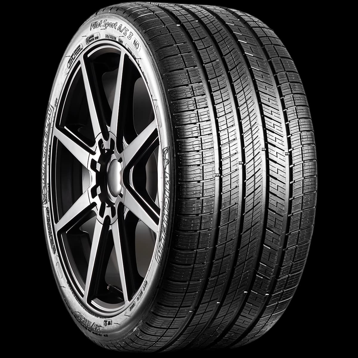 Michelin Pilot Sport A/S 3 20" angled tire