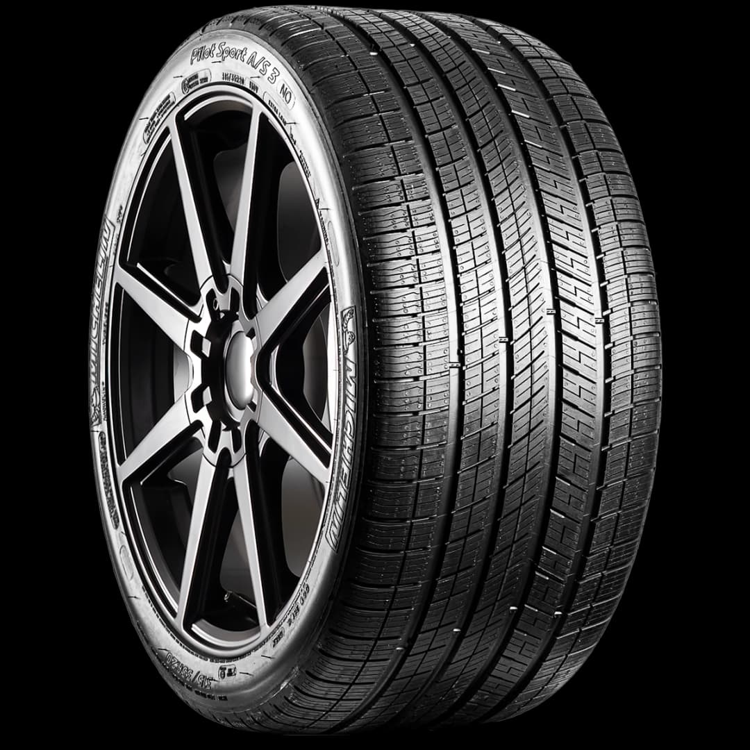 Bridgestone Potenza S001 20" angled tire