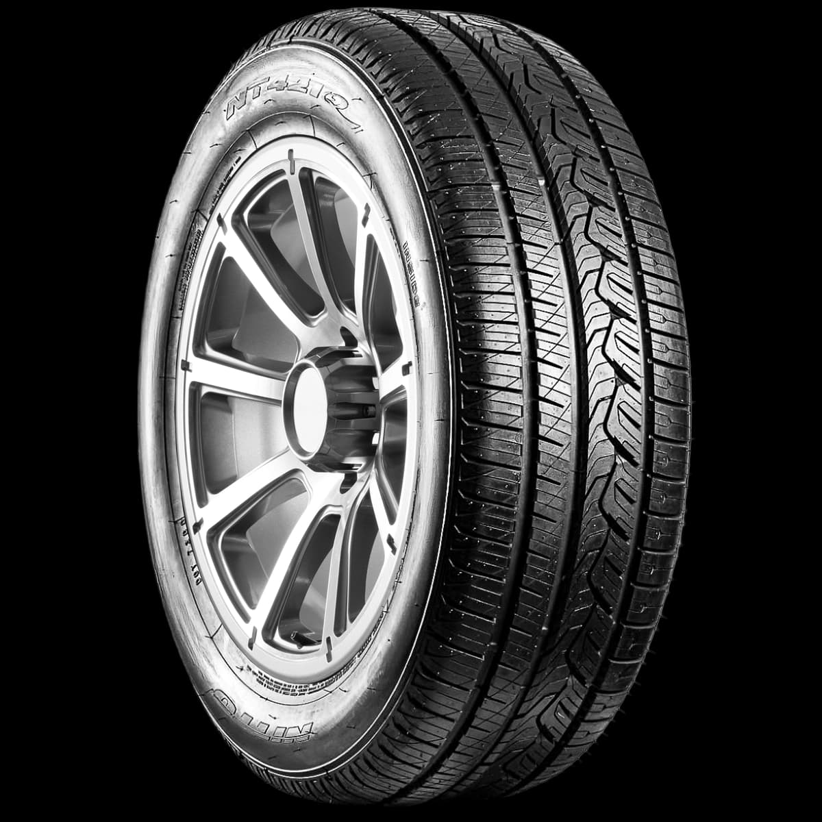 Nitto NT421Q 17" angled tire