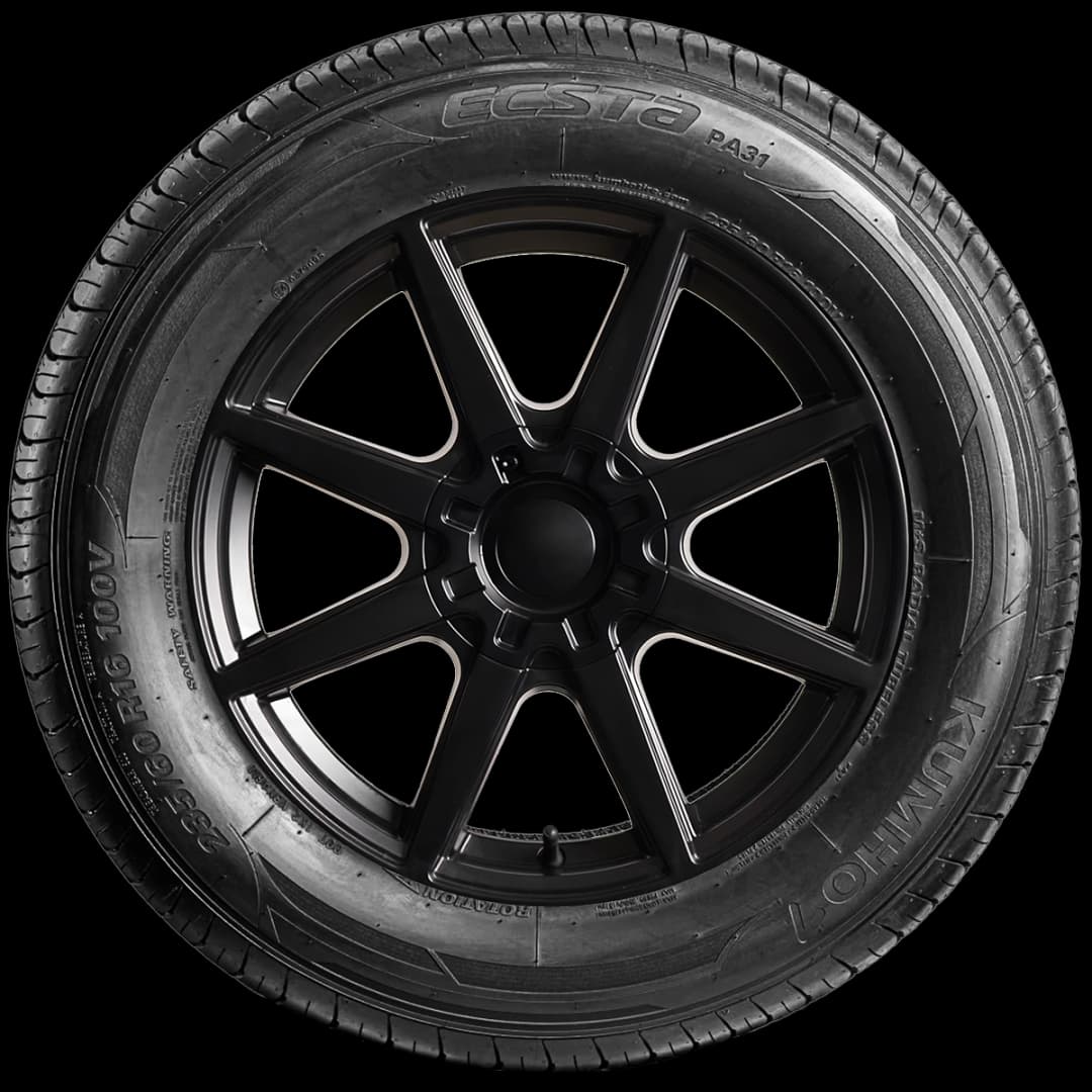 Kumho Ecsta PA31 17" side tire