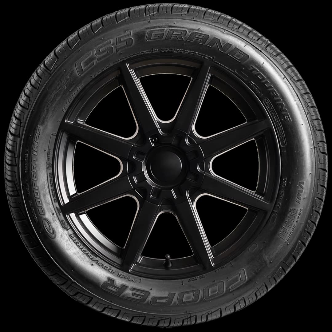Cooper CS5 Grand Touring 17" side tire