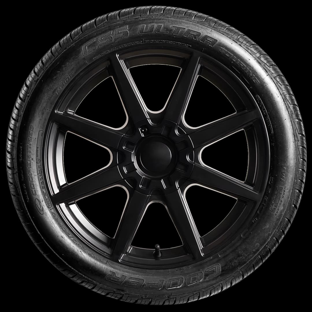 Cooper CS5 Ultra Touring 20" side tire