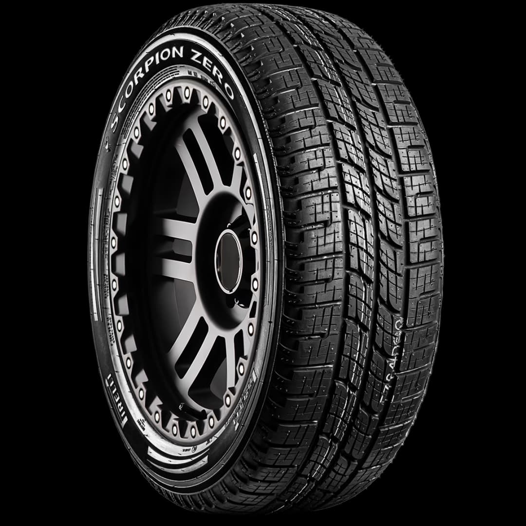 Pirelli SCORPION ZERO 20" angled tire