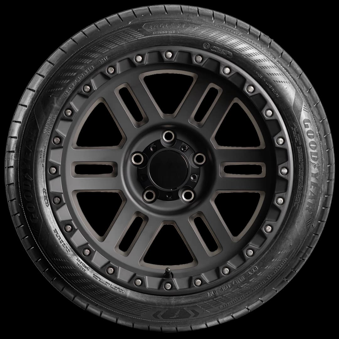 Goodyear Eagle F1 Asymmetric 6 17" side tire
