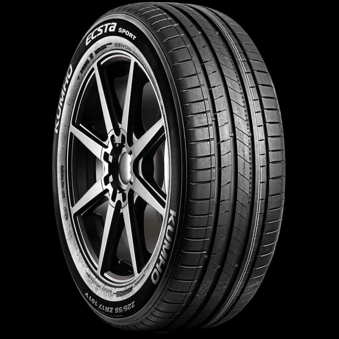 Kumho Ecsta Sport PS72 17" angled tire