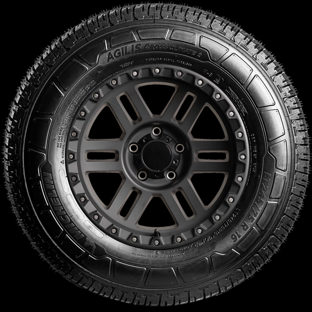 Michelin Agilis CrossClimate 2 17" side tire