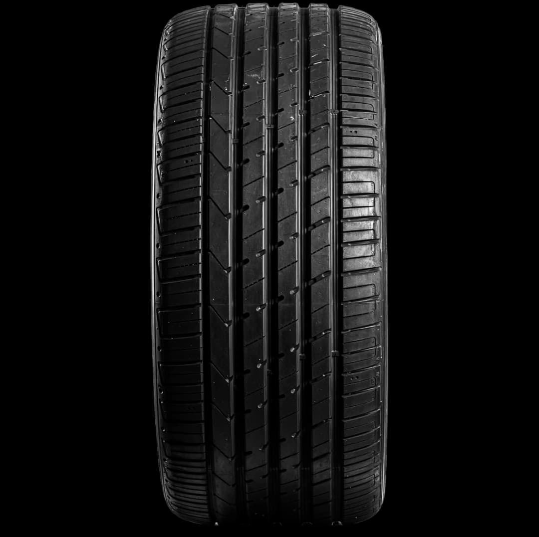 Hankook Ventus V12 evo2 K120 20" front tire