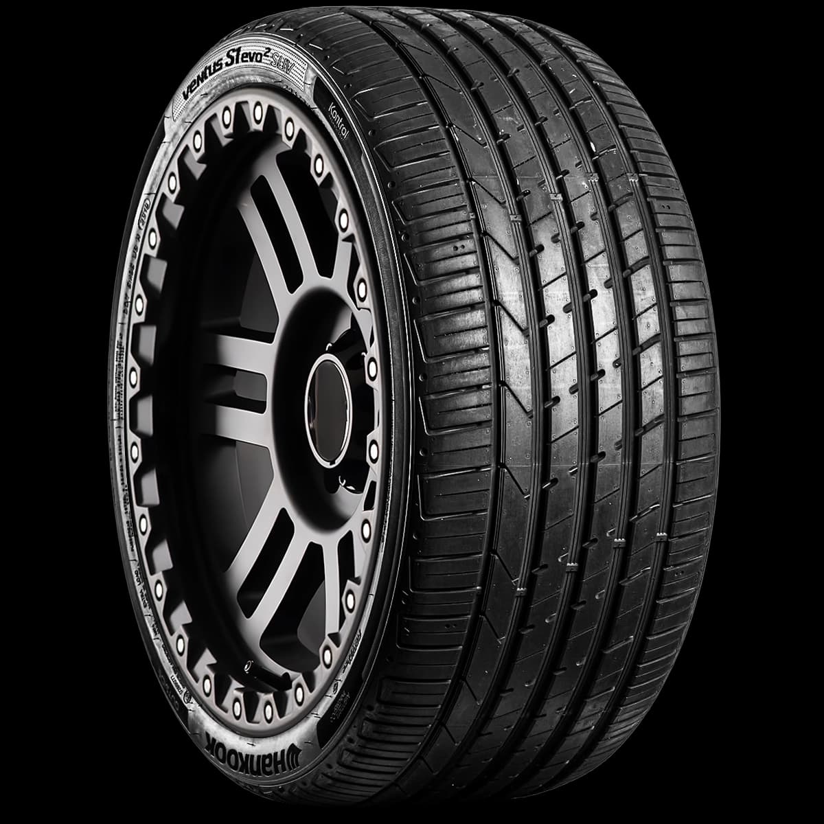 Hankook Ventus V12 evo2 K120 20" angled tire