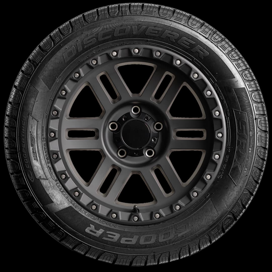 Cooper Discoverer SRX 17" side tire