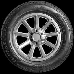 Kumho Crugen Premium KL33 17" side tire