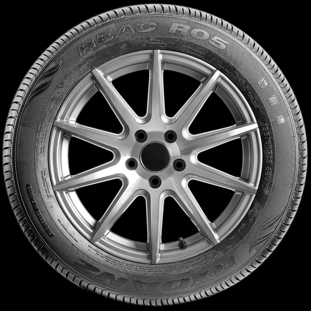 Rydanz Reac R05 17" side tire