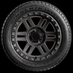 Kumho Road Venture AT51 17" side tire