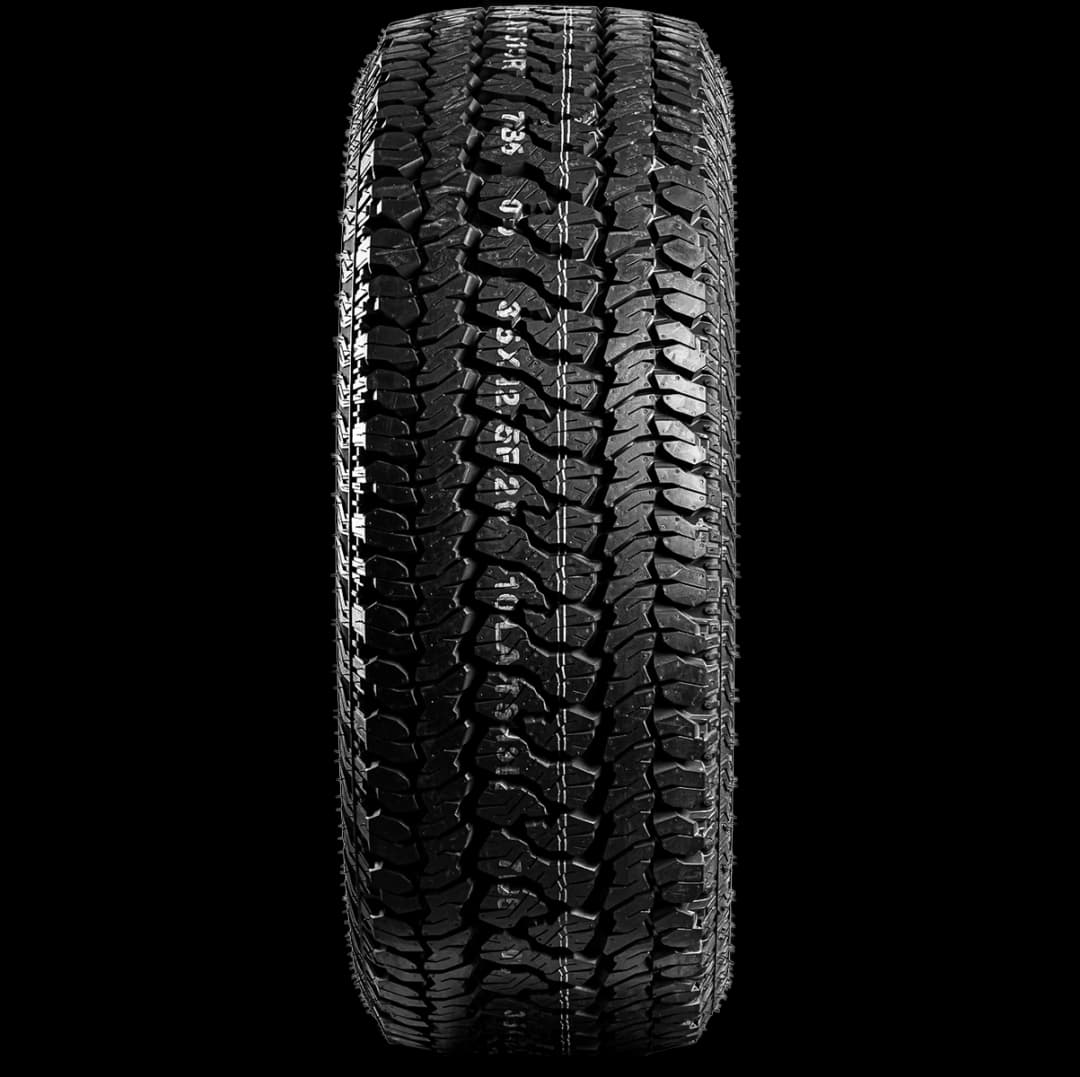 Kumho Road Venture AT51 20" front tire