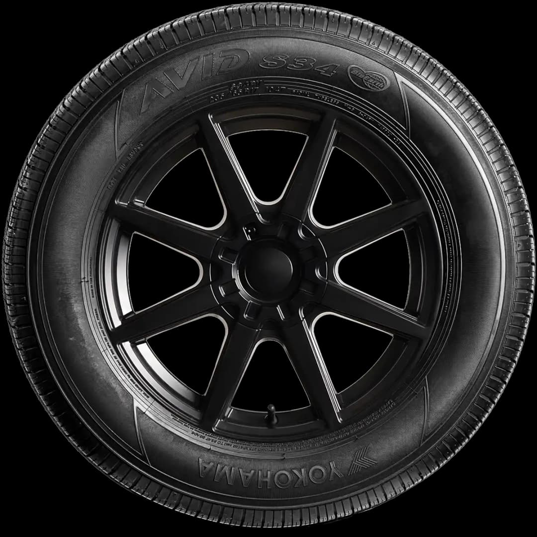 Yokohama BluEarth S34 17" side tire