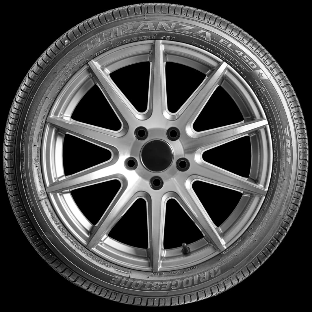 Bridgestone Turanza EL450 17" side tire