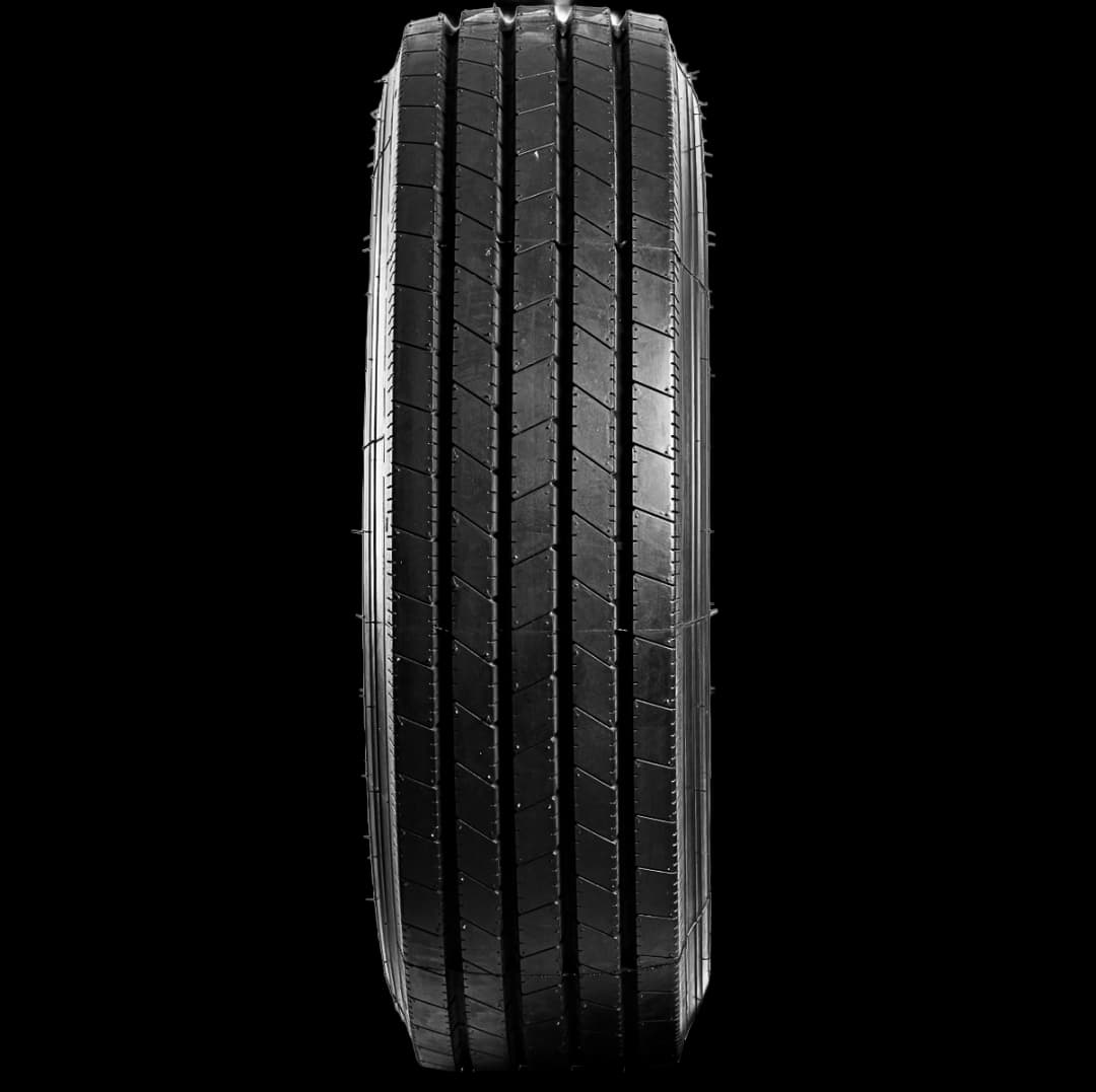Hercules HER-901 17" front tire