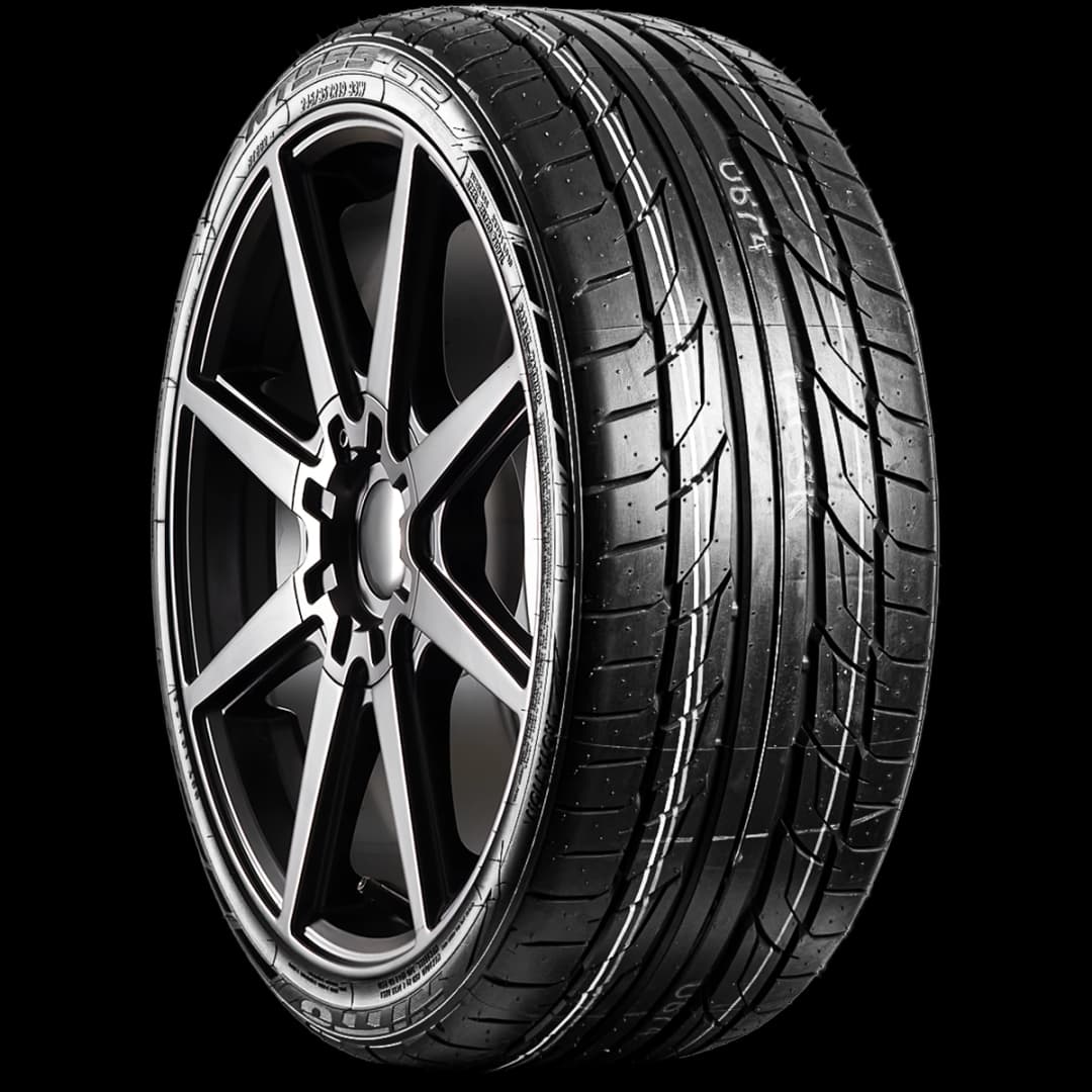Nitto NT555 G2 20" angled tire