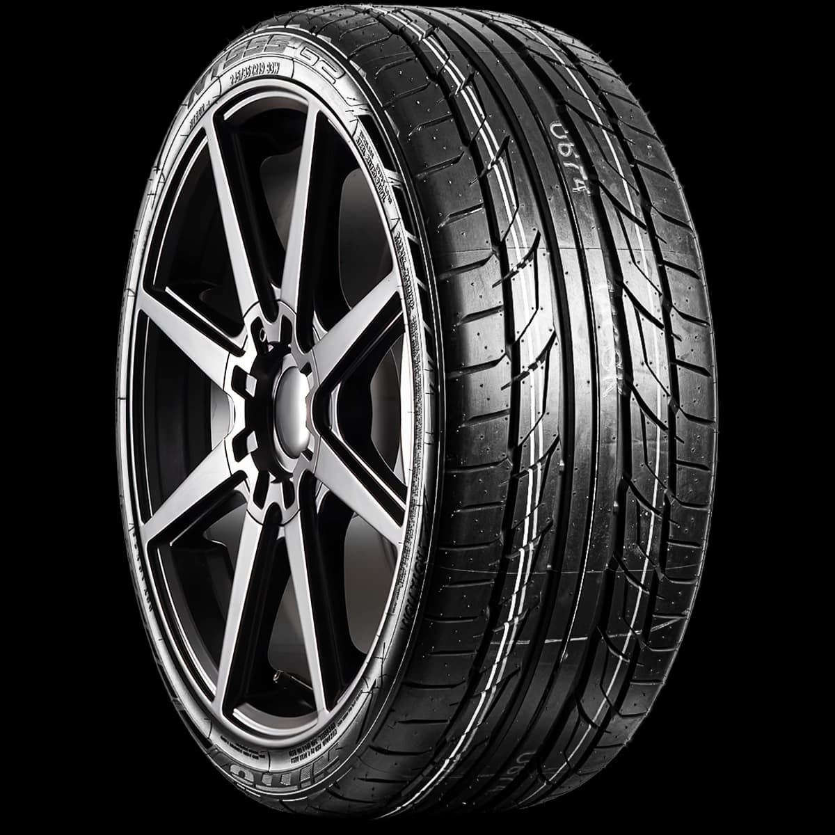 Nitto NT555 G2 20" angled tire