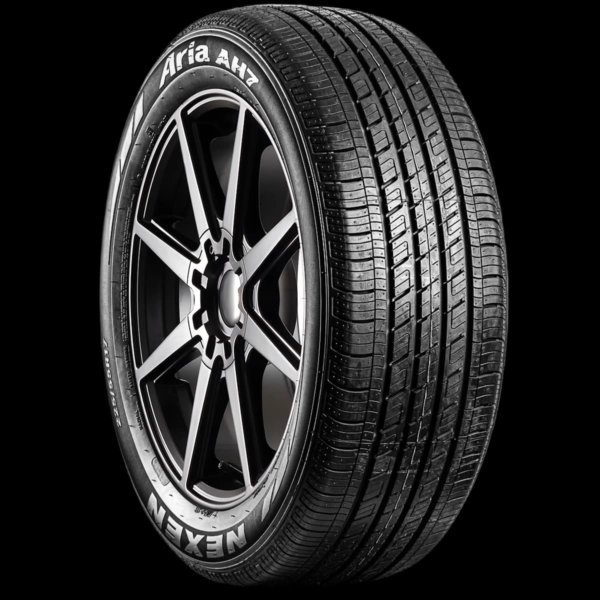 Nexen Aria AH7 17" angled tire