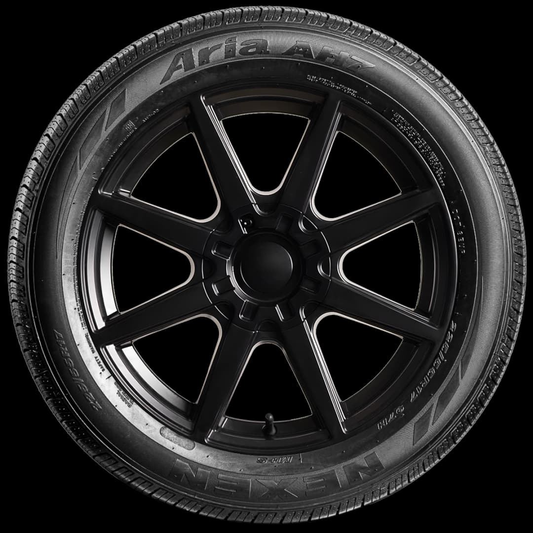 Nexen Aria AH7 17" side tire