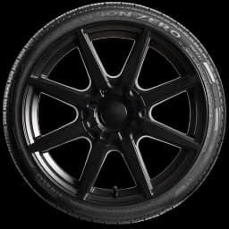 Pirelli Scorpion Zero w/ NoiseCancel 20" side tire