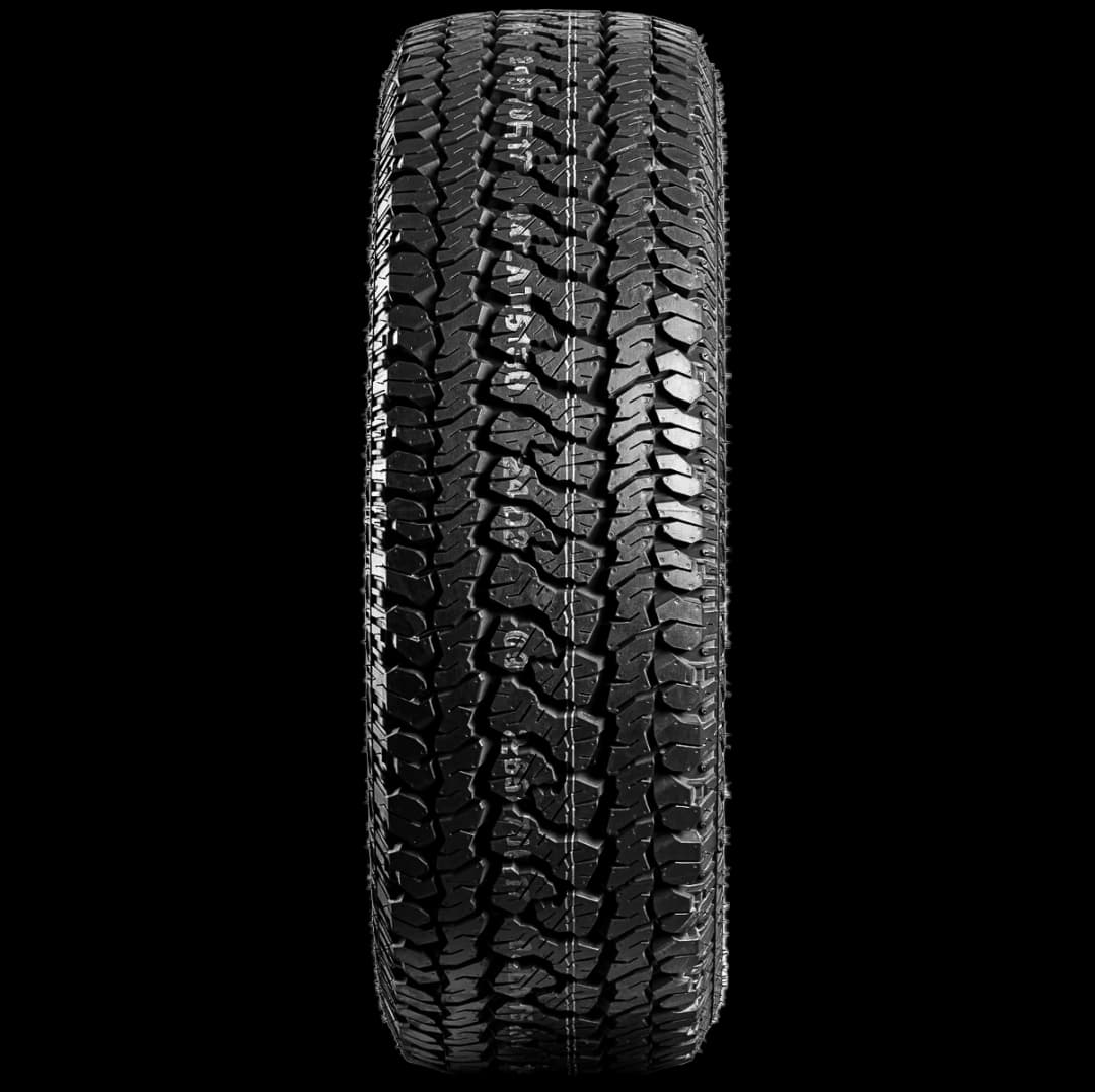 Fuzion A/T 17" front tire