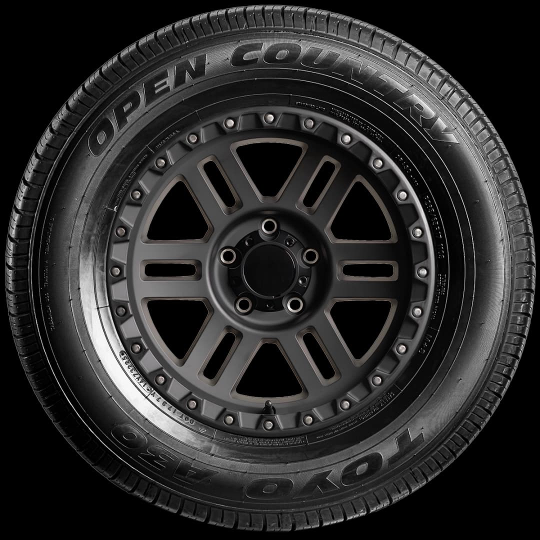 Toyo Open Country A30 17" side tire
