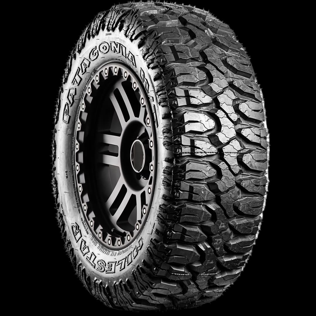 Milestar Patagonia M/T 17" angled tire