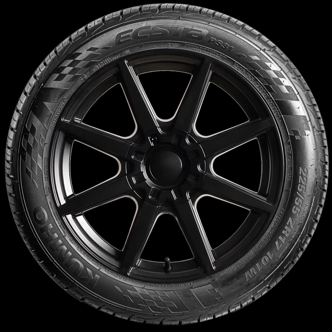 Kumho Ecsta PS31 17" side tire