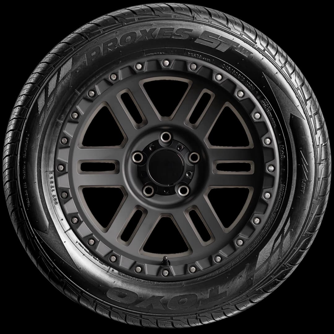 Toyo Proxes ST III 17" side tire