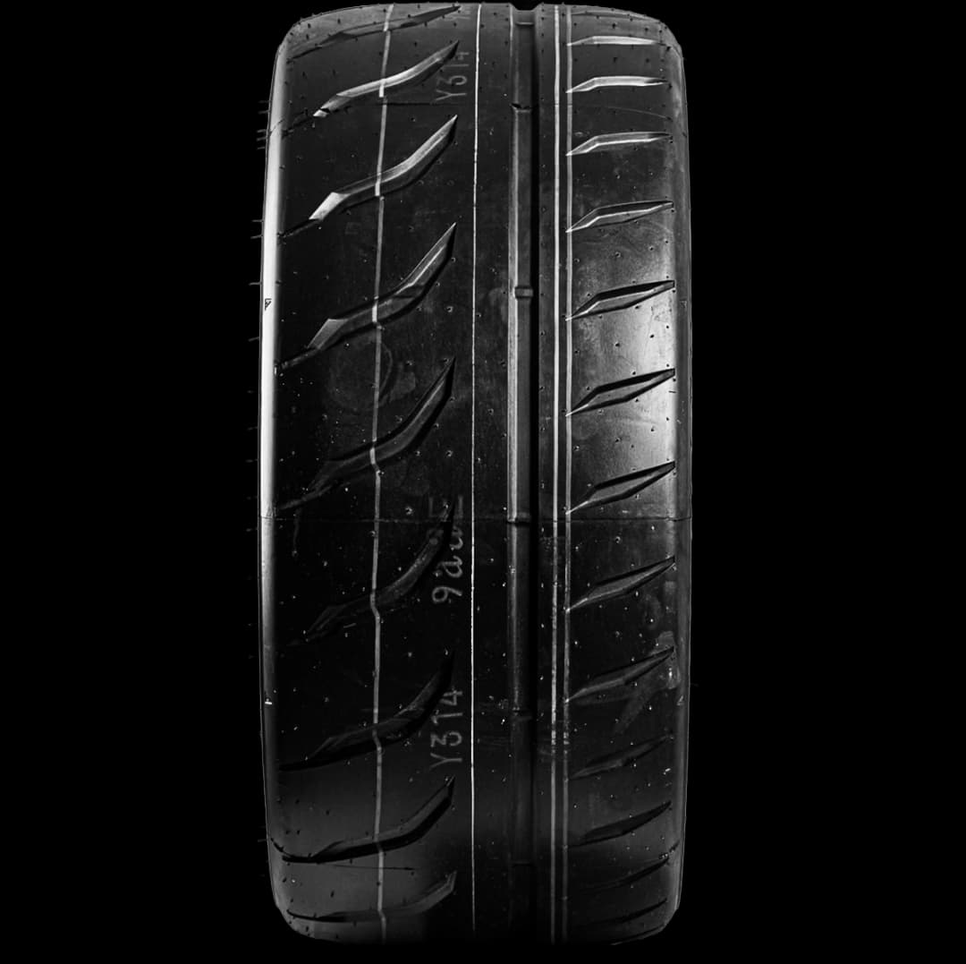 Toyo Proxes R888R 20" front tire