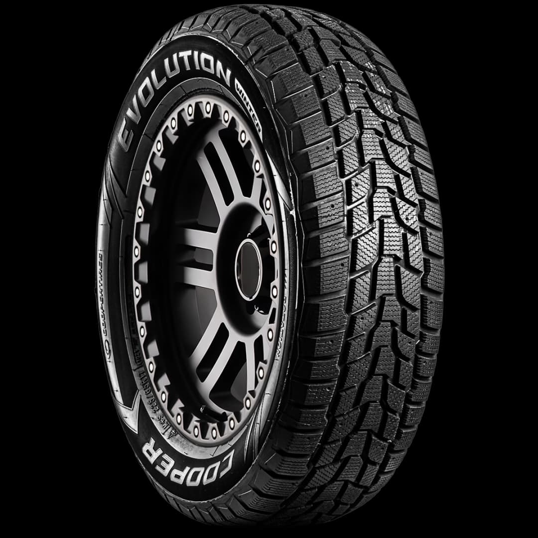 Cooper Evolution Winter 17" angled tire