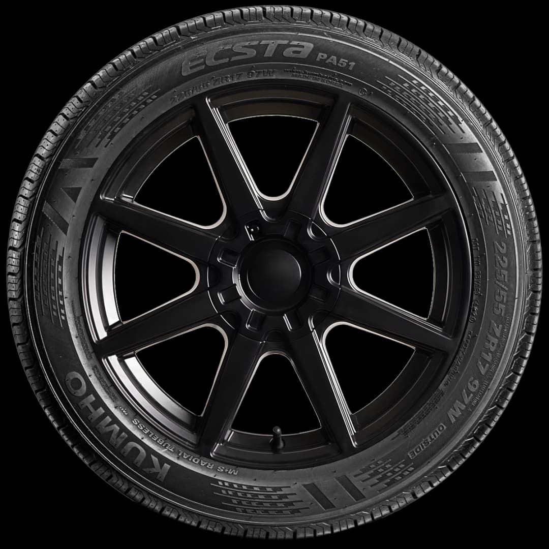 Kumho Ecsta PA51 17" side tire