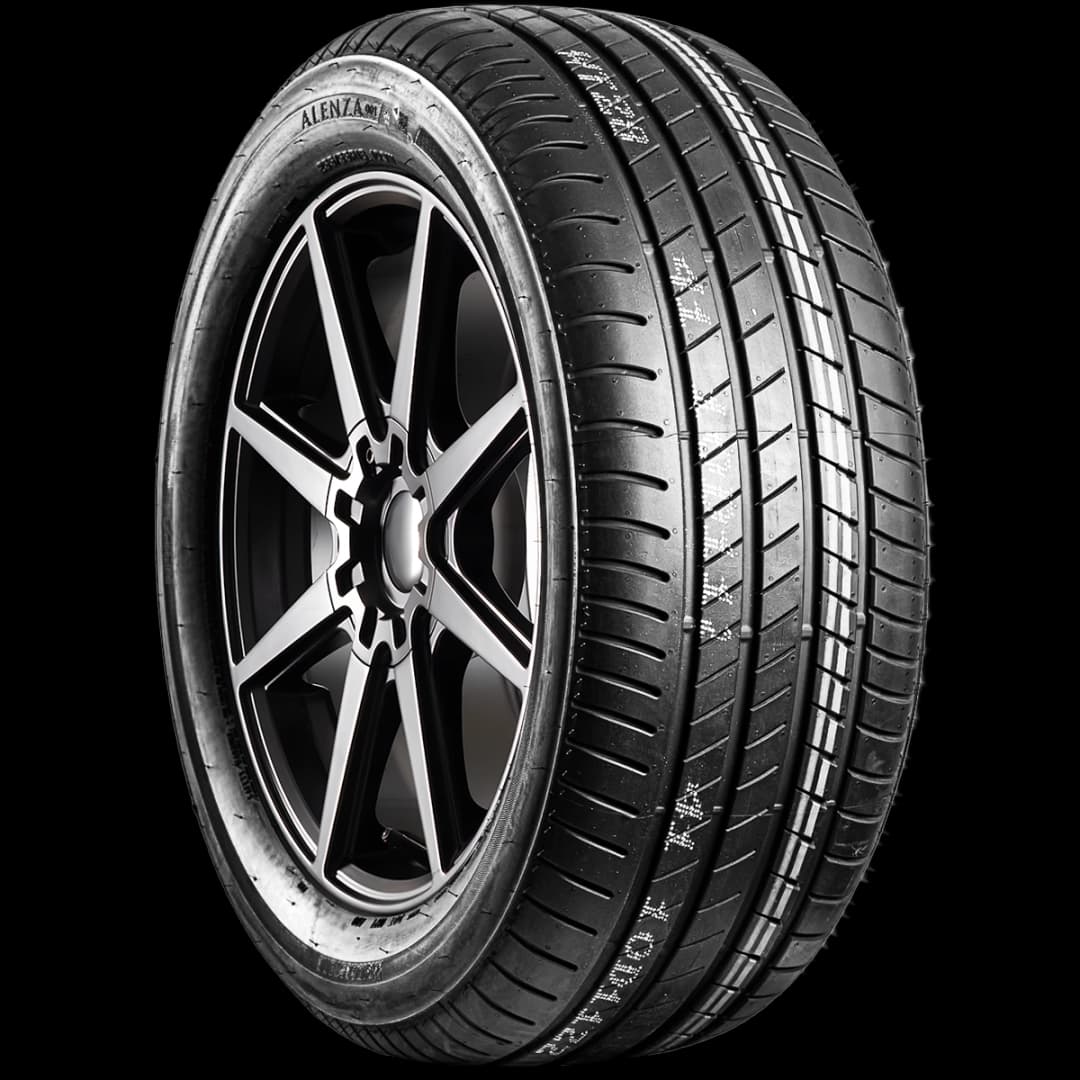 Bridgestone Alenza 001 17" angled tire
