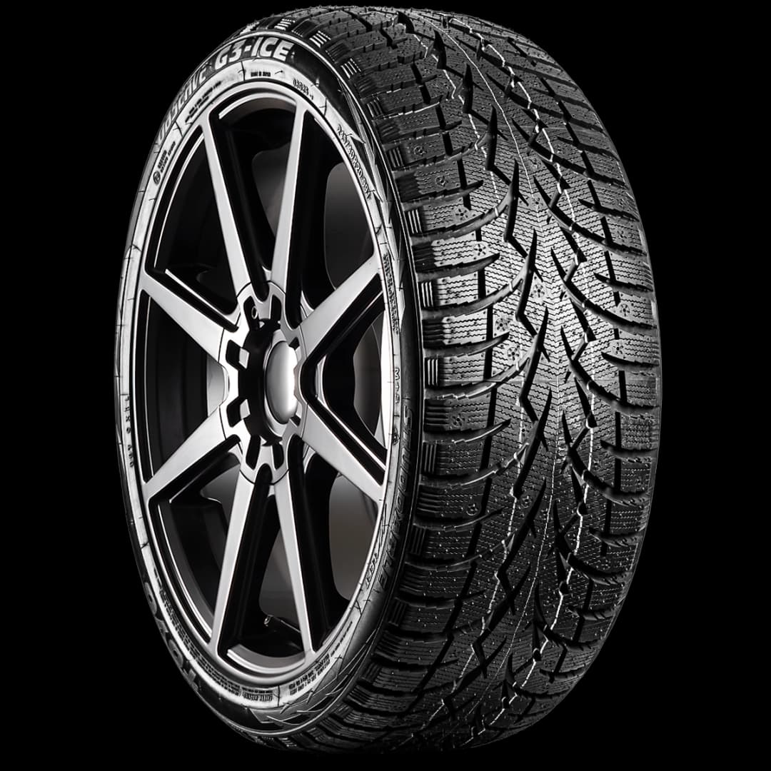 Toyo Observe G3-ICE 20" angled tire