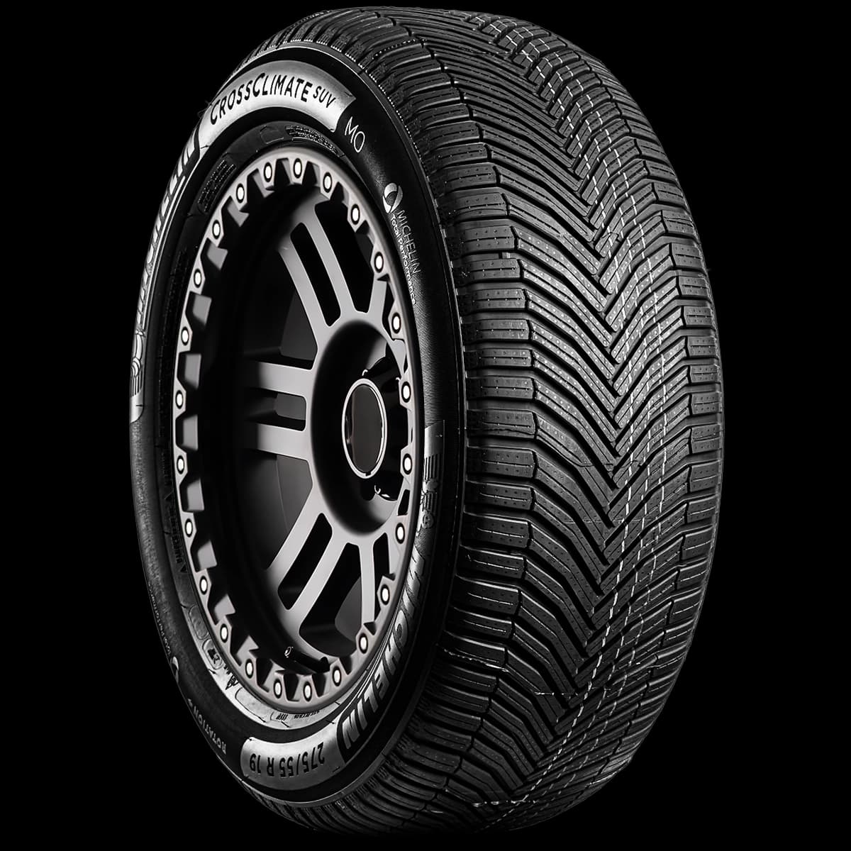 Michelin CrossClimate SUV 20" angled tire