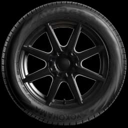 Yokohama Avid GT 17" side tire
